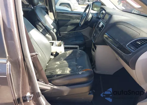 2015 Chrysler Town & Country Touring from USA, damaged, VIN 2C4RC1BGXFR544955